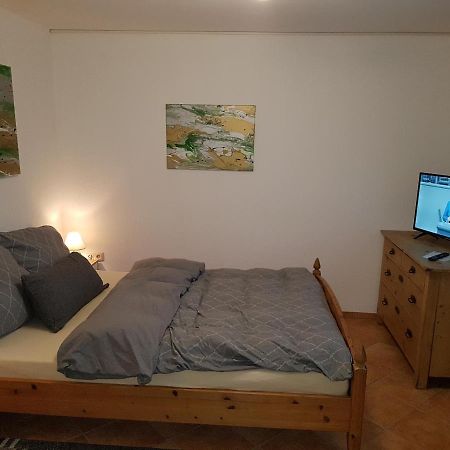 Ferienwohnung Nscho Tschi Pluwig Экстерьер фото