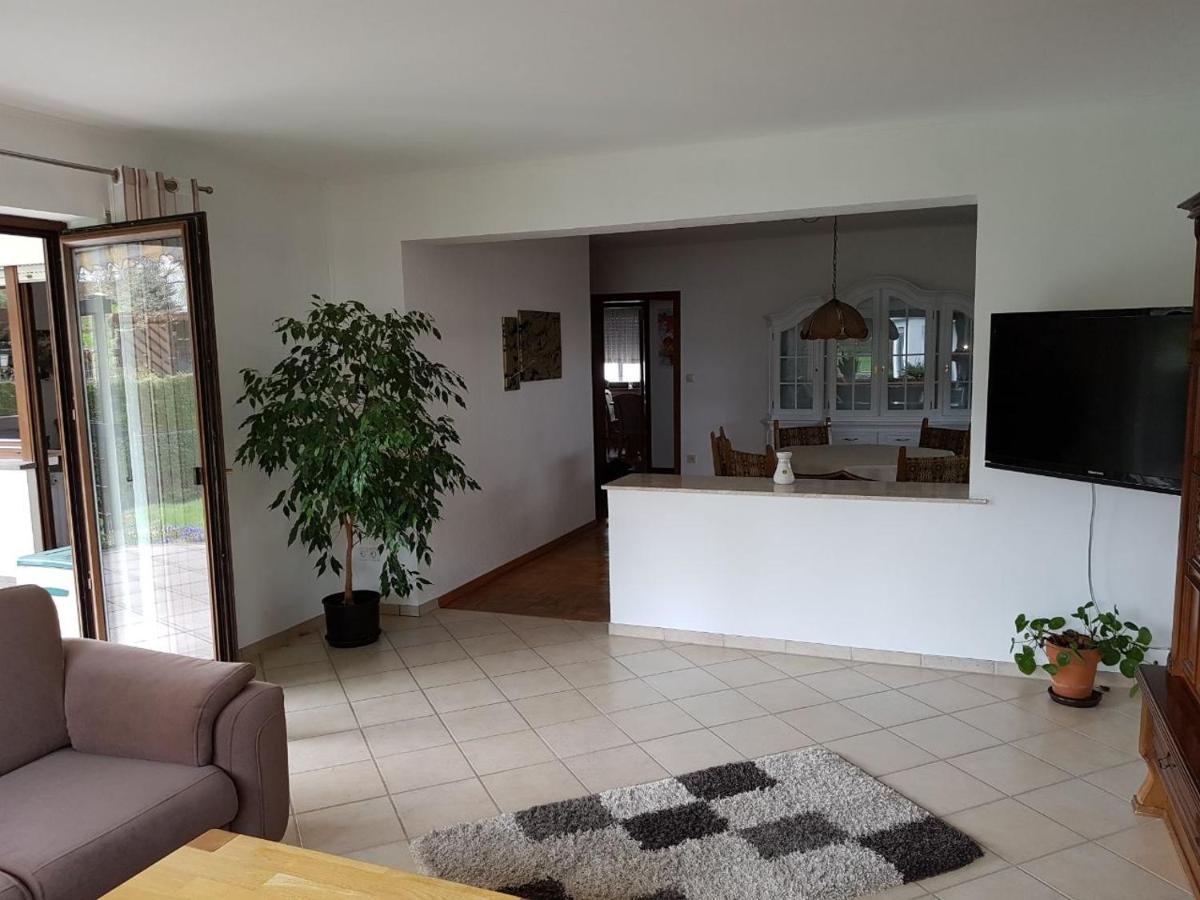 Ferienwohnung Nscho Tschi Pluwig Экстерьер фото